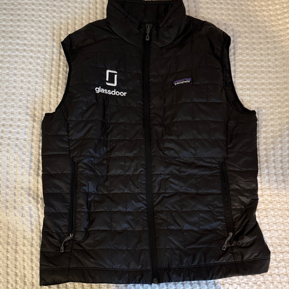 Patagonia puffer vest with Logo